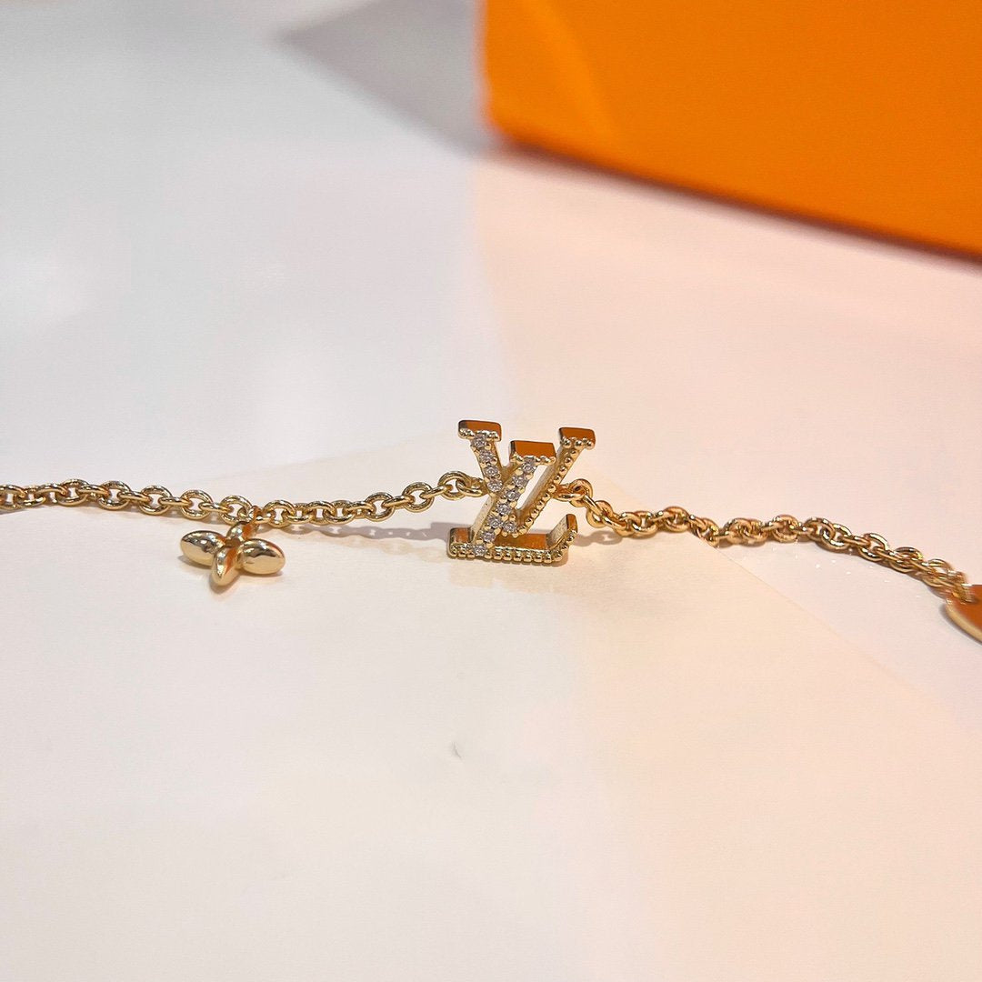 [Elowen jewelsry ]GOLDARMBAND MIT STERNMOTIV