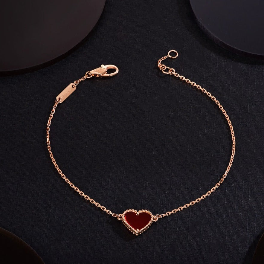 {
  "Elowen jewelsry": "Elowen ジュエリー",
  "HEART CARNELIAN PINK GOLD BRACELET": "ハート カーネリアン ピンクゴールド ブレスレット"
}