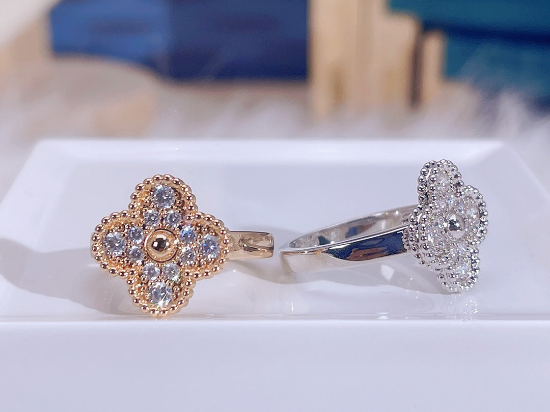 [Elowen Schmuck] KLEEBLATT-DIAMANT-RING