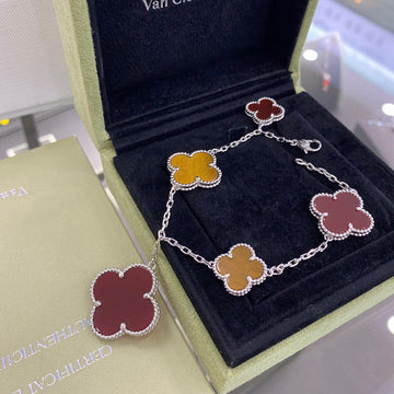 [Elowen jewelsry ]CLOVER 5 MOTIFS SIVLER CARNELIAN TIGER EYE BRACELET