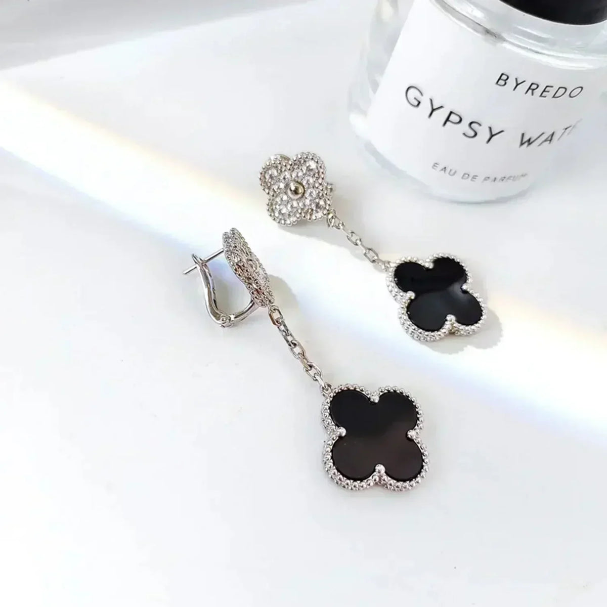[Elowen jewelsry ]CLOVER 2 MOTIFS  DIAMOND ONYX EARRINGS SILVER
