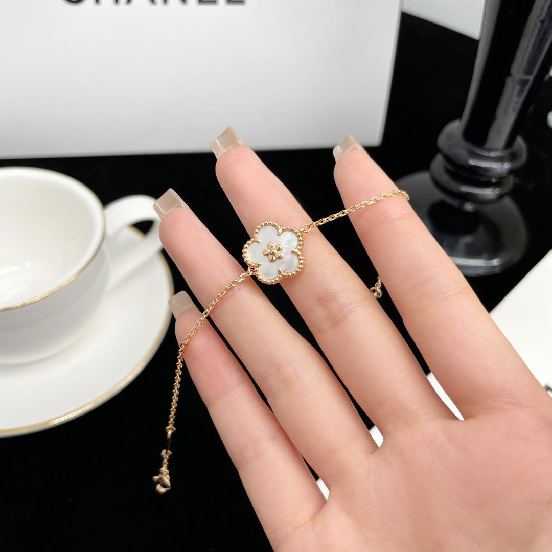 [Elowen jewelsry ]LUCKY SPRING ROSÉGOLD MOP ARMBAND