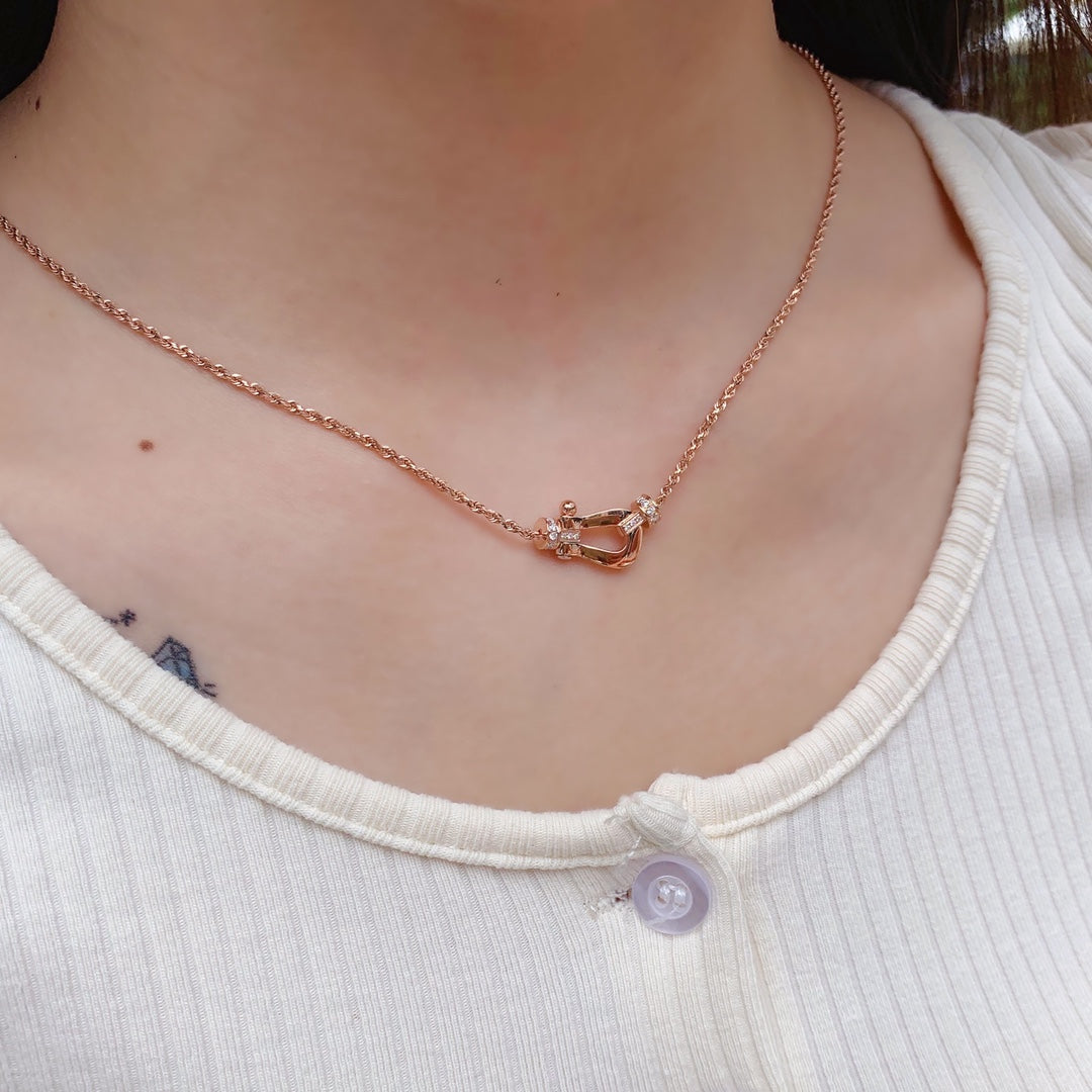 {
  "Elowen jewelsry": "Elowen ジュエリー",
  "FORCE 10 PINK GOLD DIAMOND NECKLACE": "フォース10 ピンクゴールド ダイヤモンド ネックレス"
}