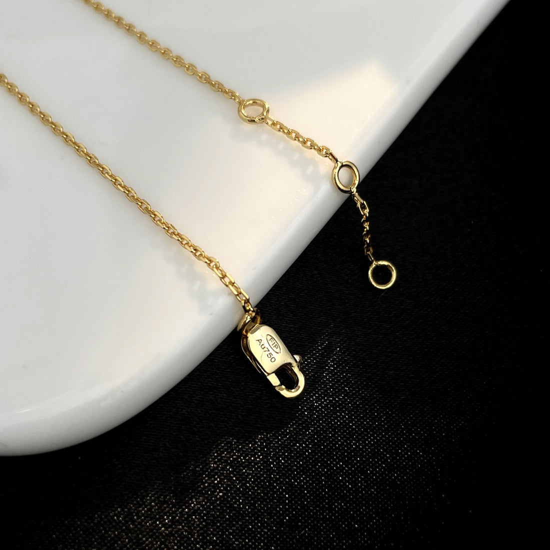 [Elowen jewelsry ]FORCE 10 SMALL CHAIN BRACELET