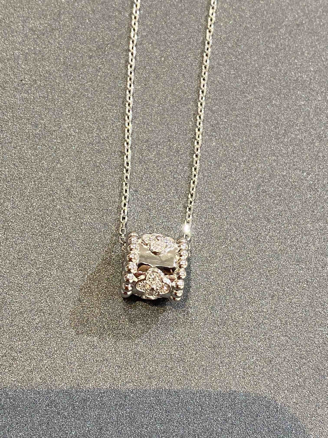 [Elowen jewelsry ]PERLEE PEDANT SIVLER DIAMOND NECKLACE