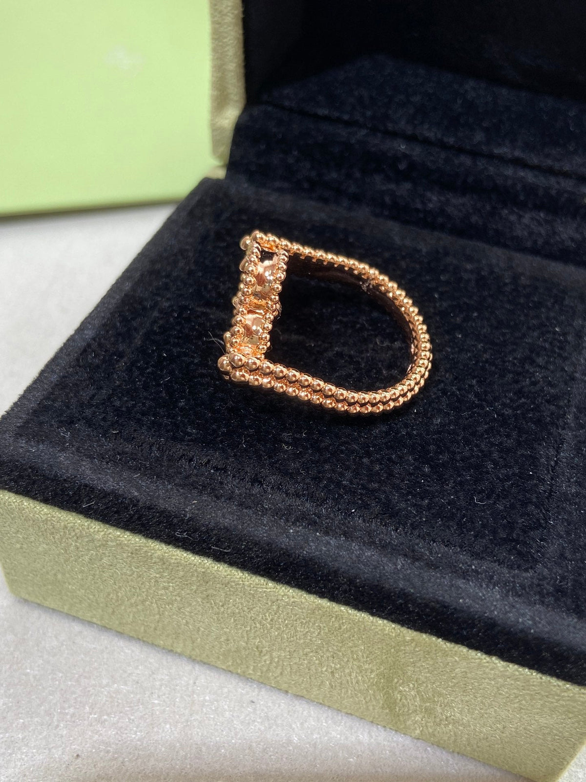 [Elowen jewelsry ]CLOVER RIVERSIBLE ROSE GOLD RING