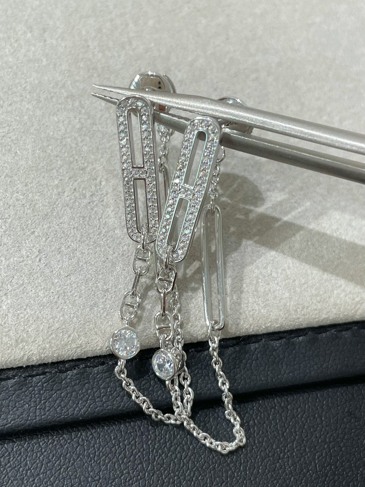 [Elowen jewelsry ]CHAOS DIAMOND DROP OHRRINGE