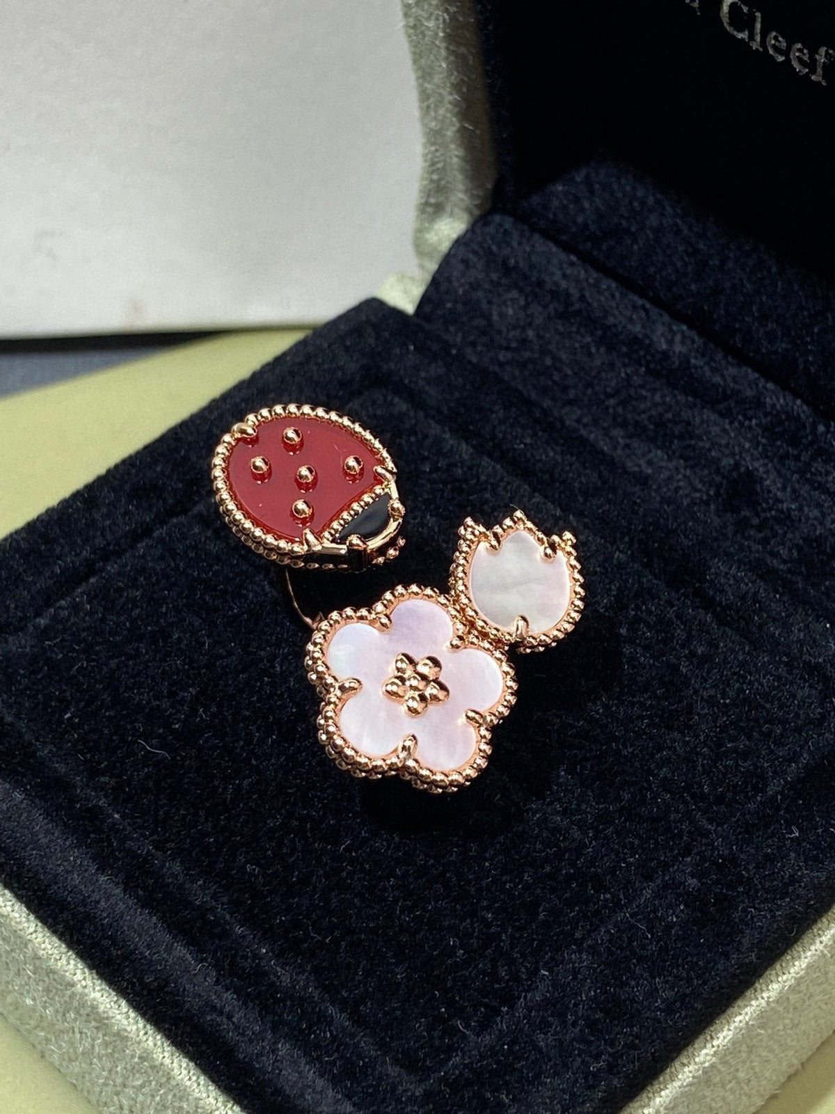 [Elowen jewelsry ]LUCKY 3 MOTIF ROSE GOLD RING