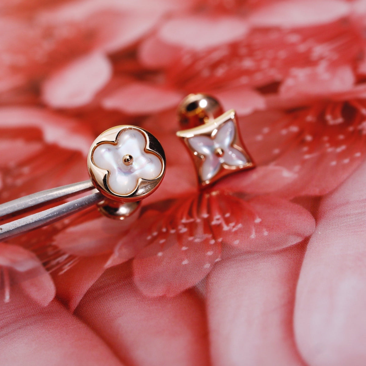 [Elowen jewelsry ]STERN UND SONNE ROSÉGOLD PERLMUTT OHRSTECKER