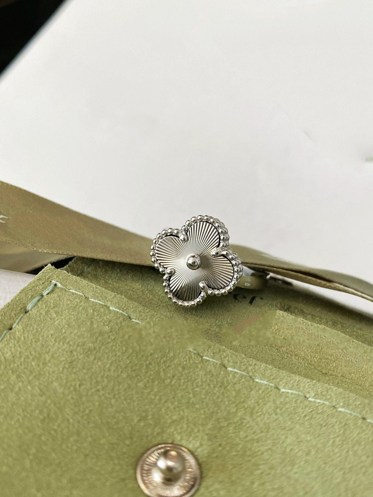 [Elowen jewelsry ]CLOVER SILVER RING