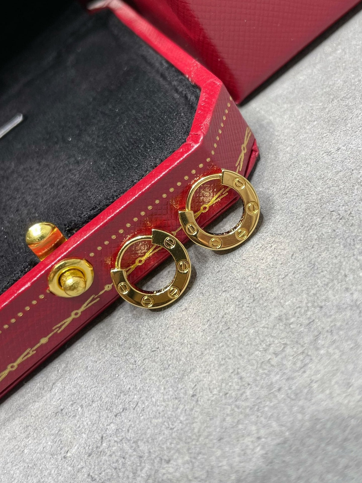 [Elowen jewelsry ]LOVE MINI EARRINGS