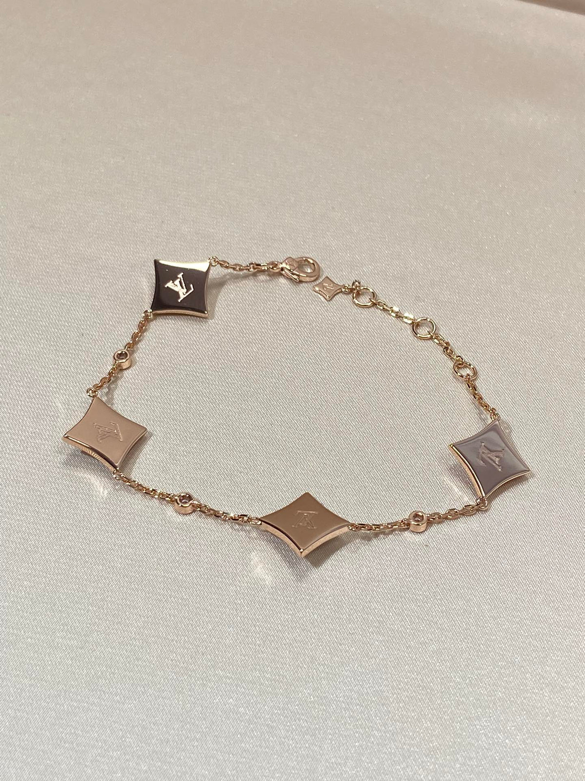 [Elowen jewelsry ]STERN 4 MOTIV PERLMUTT DIAMANT ROSÉGOLD ARMBAND