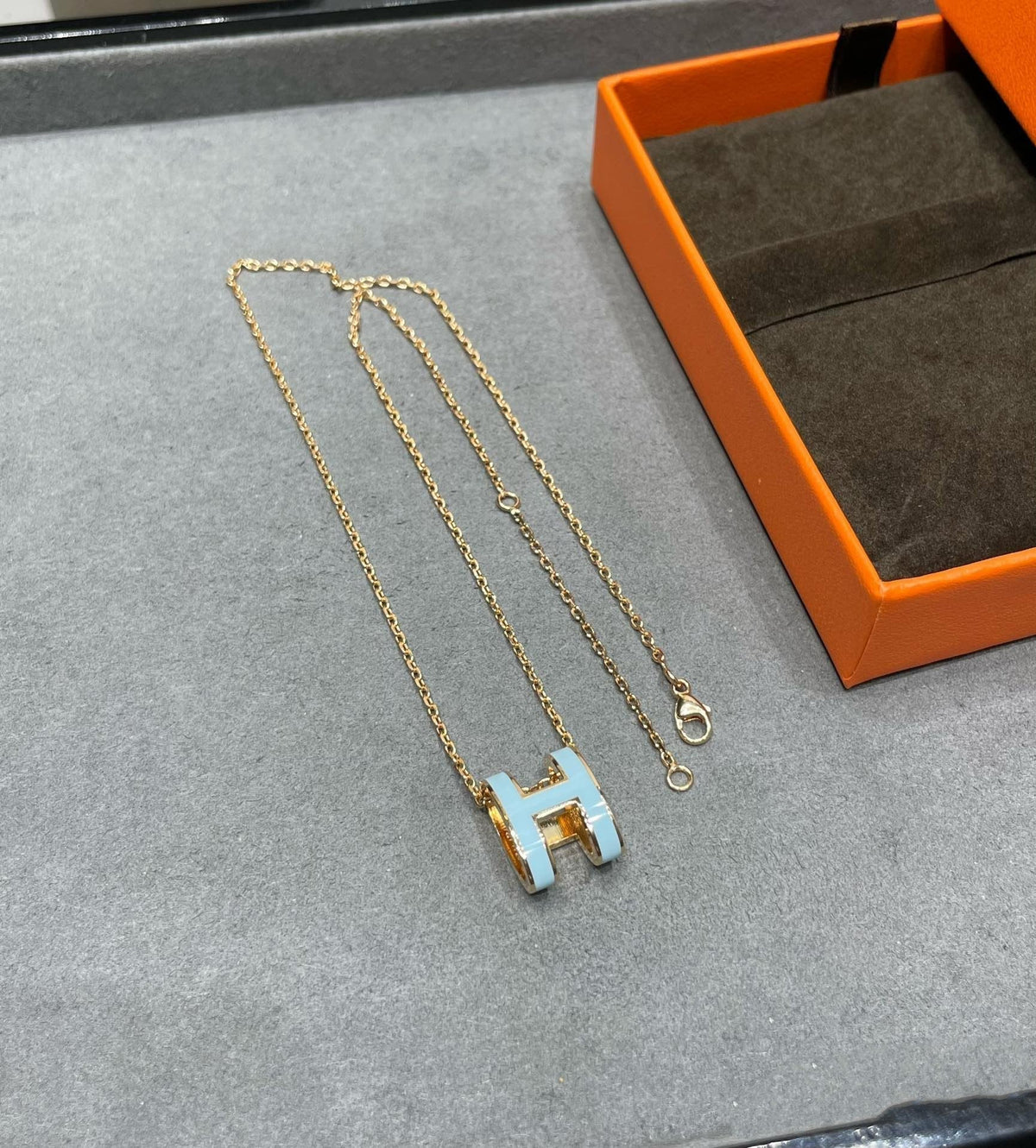 [Elowen Schmuck] POP H HIMMELBLAUE HALSKETTE