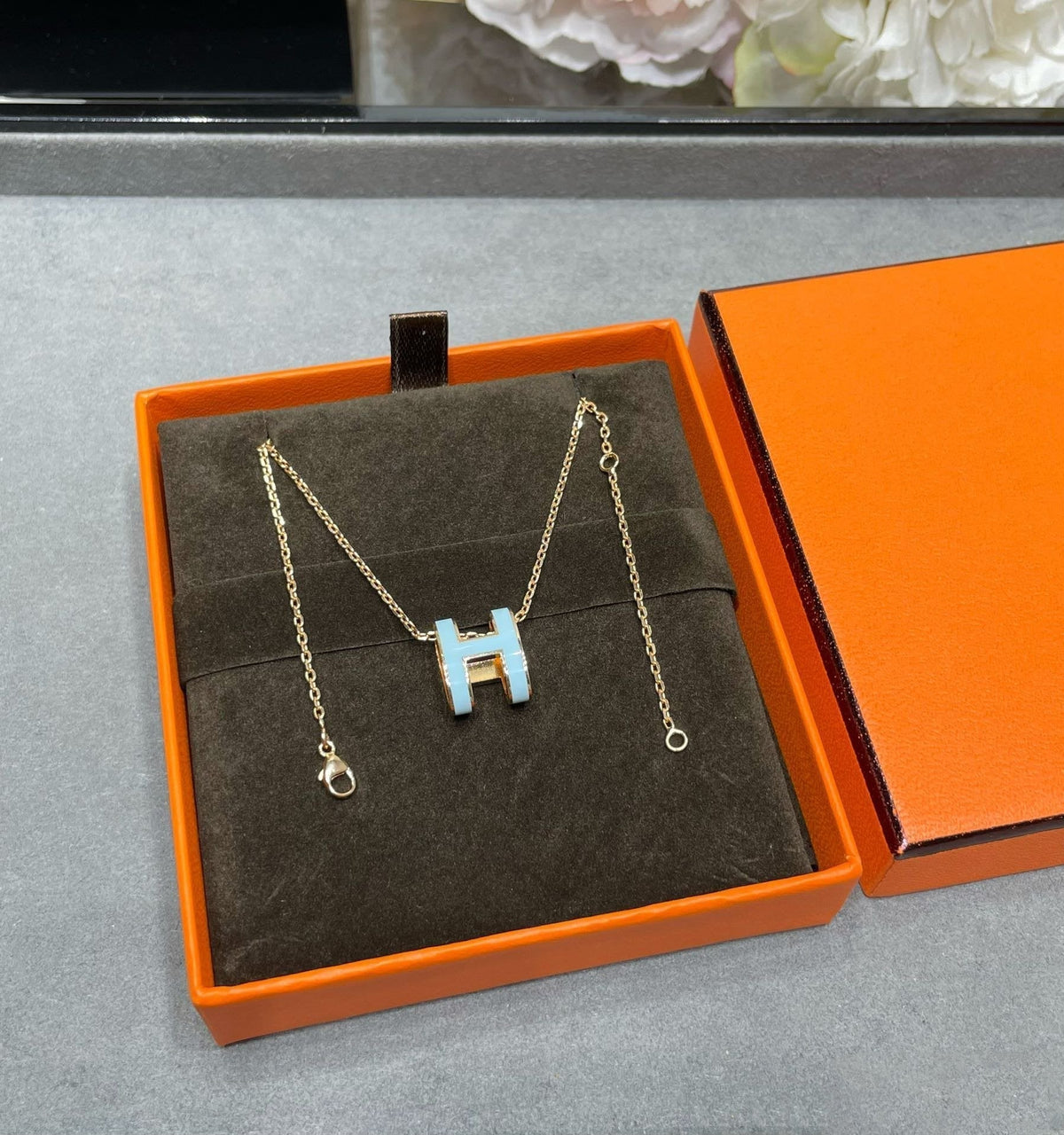 [Elowen Schmuck] POP H HIMMELBLAUE HALSKETTE
