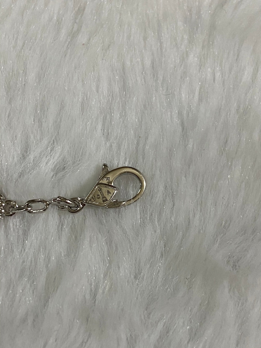 [Elowen jewelsry ]CLOVER 1 MOTIF PIETERSITE BRACELET
