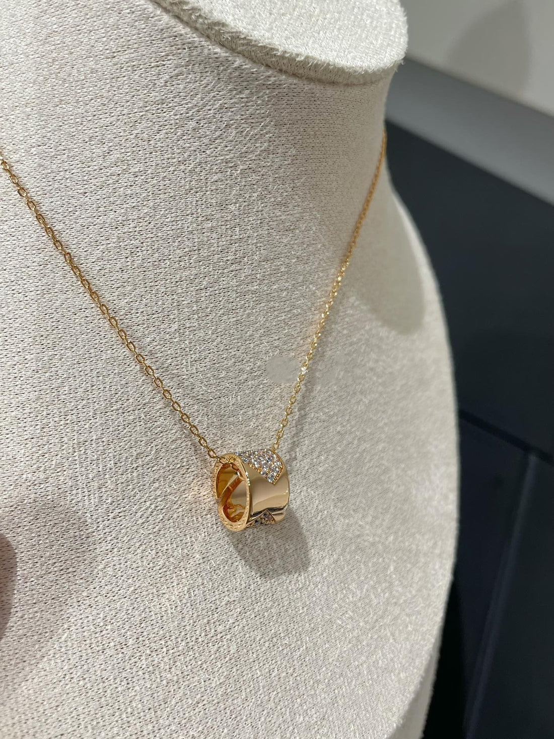 [Elowen jewelsry ]LIENS EVIDENCE DIAMOND PAVED NECKLACE