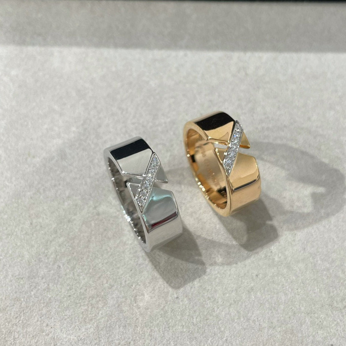 {
  "Elowen jewelsry": "Elowen ジュエリー",
  "LIENS EVIDENCE DIAOMOND RING": "リアン エヴィダンス ダイヤモンド リング"
}