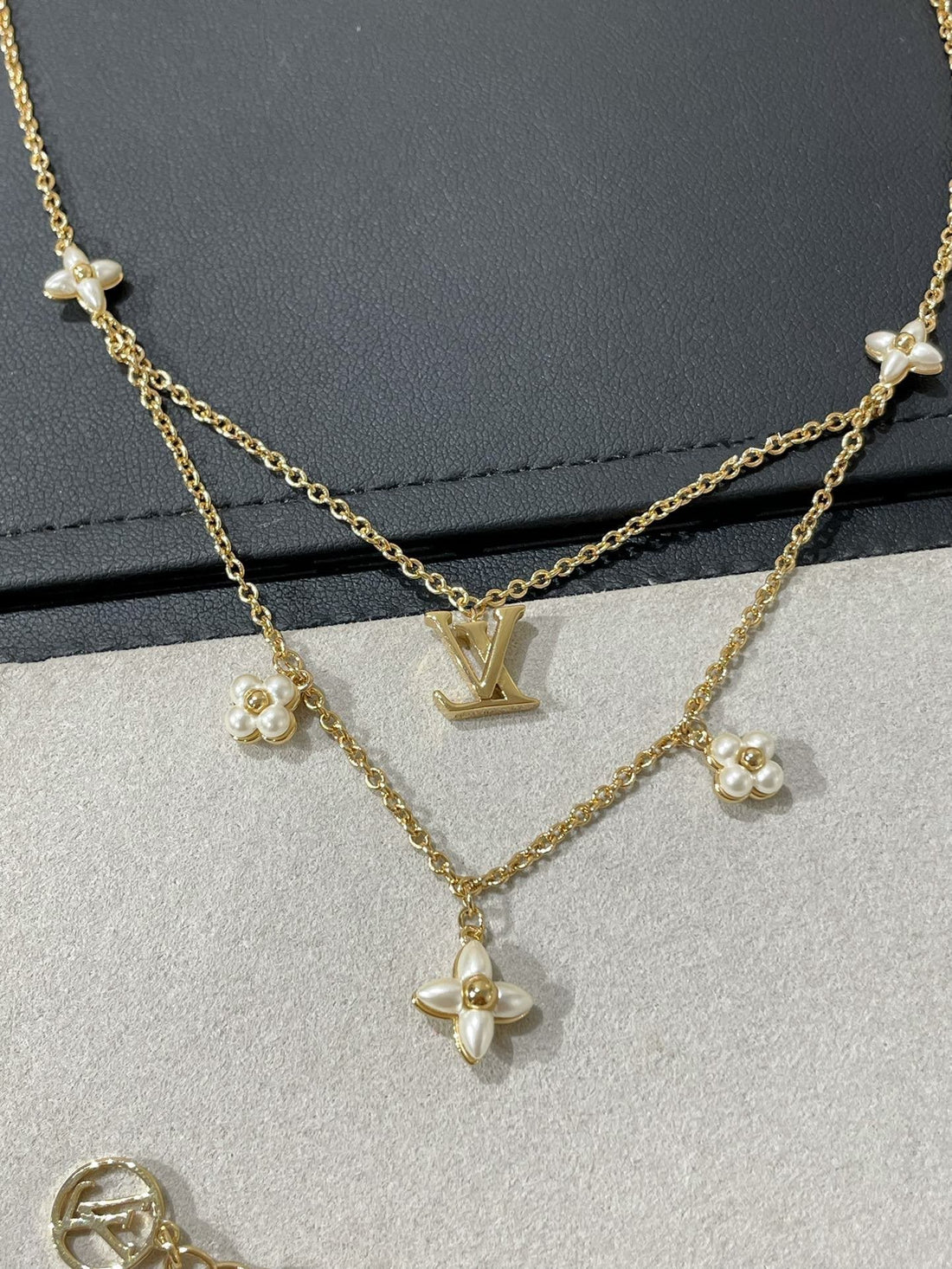[Elowen jewelsry ]FLOWERGRAM GOLD MOP DOUBLE ROW NECKLACE