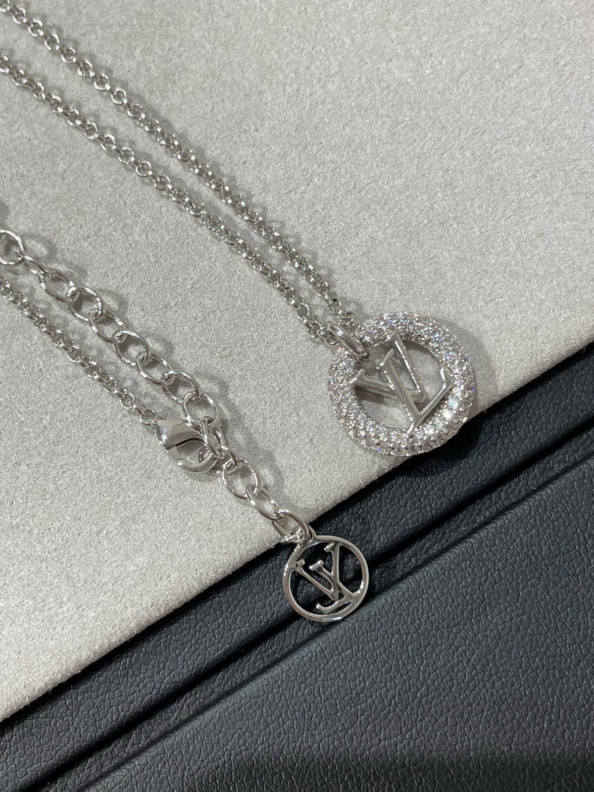 [Elowen jewelsry ]BY NIGHT DIAMOND PAVED NECKLACE