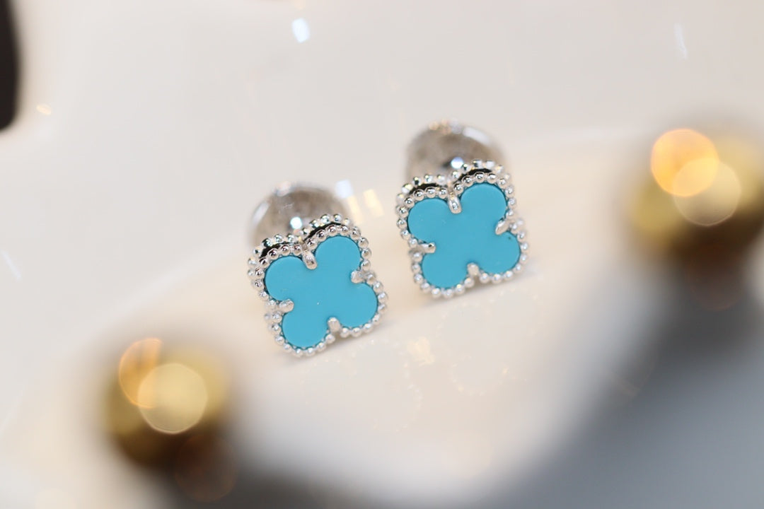 [Elowen jewelsry ]CLOVER MINI TURQUOISE SILVER STUD EARRINGS