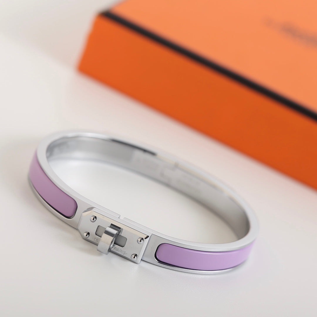 {
  "Elowen jewelsry": "Elowen ジュエリー",
  "HM KELLY PURPLE BRACELET": "HM KELLY パープル ブレスレット"
}