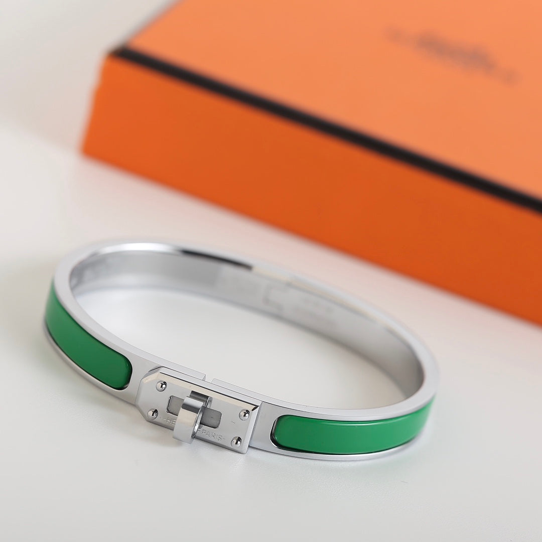 [Elowen jewelsry ]HM KELLY GREEN BRACELET