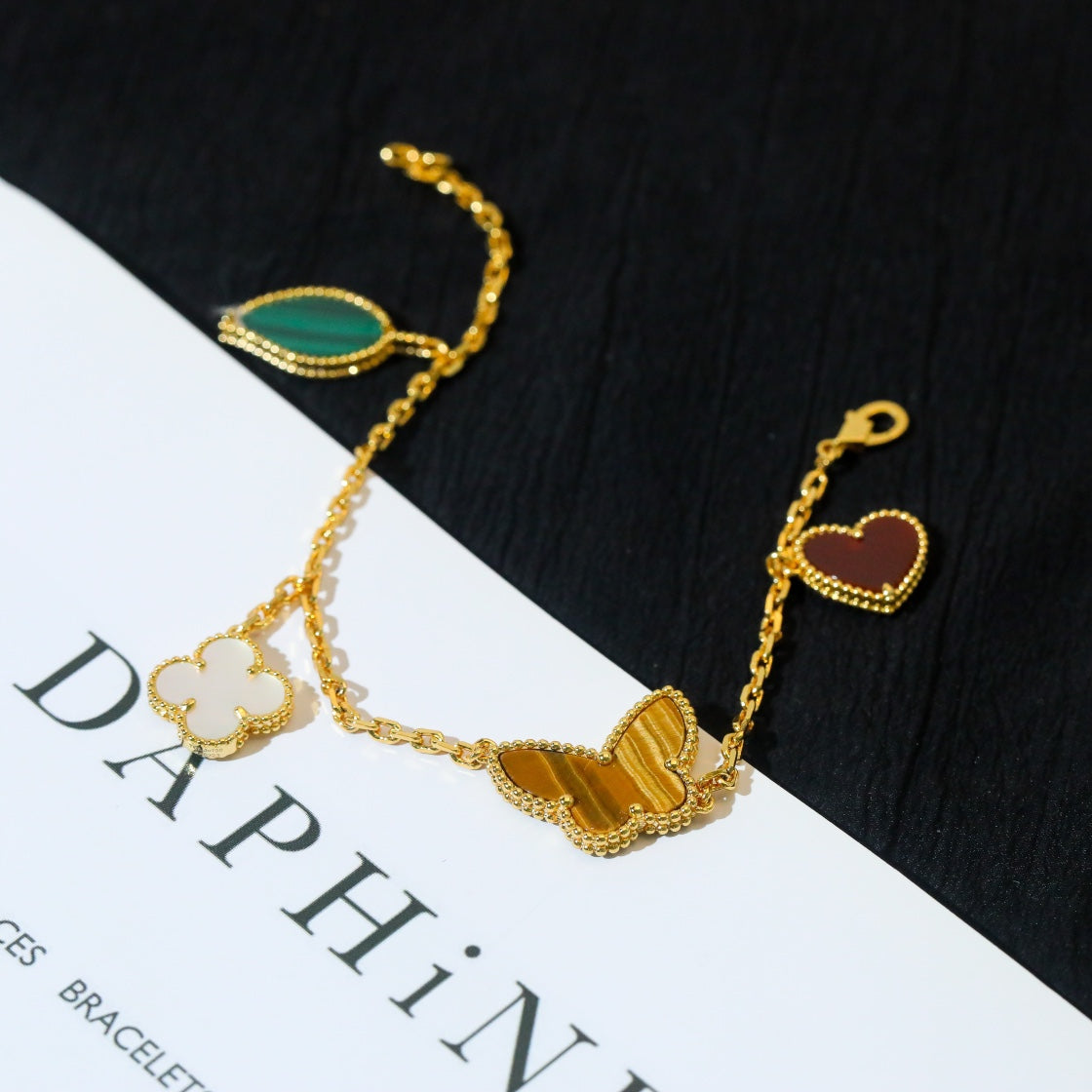 [Elowen jewelsry ]LUCKY SPRING 5 MOTIF GOLD BRACELET