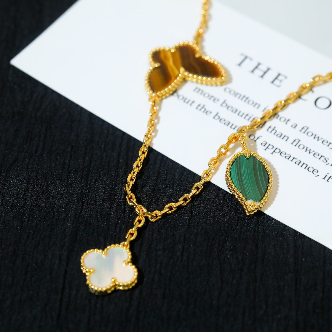 [Elowen jewelsry ]LUCKY SPRING 5 MOTIF GOLD BRACELET