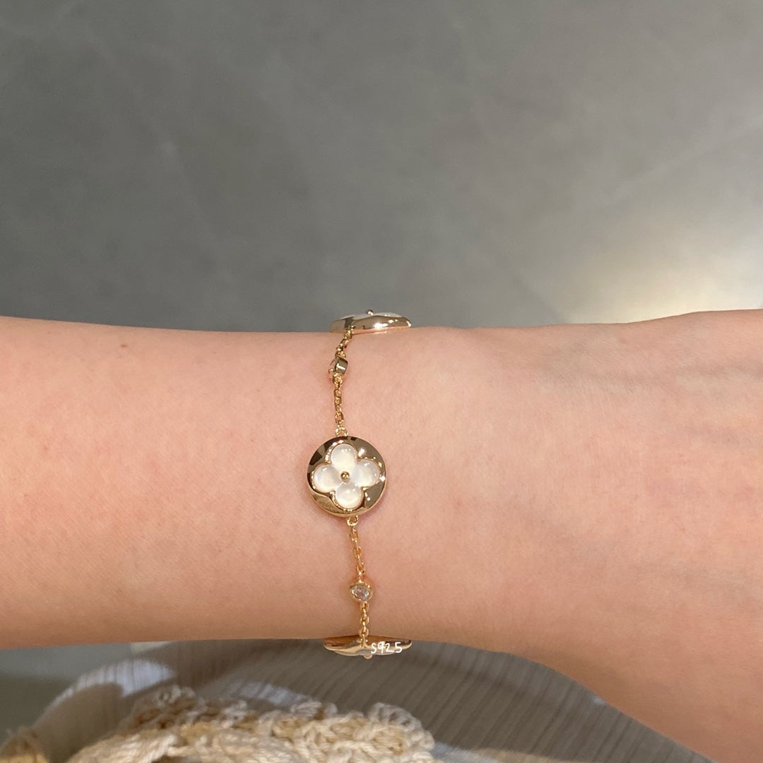 [Elowen jewelsry ]スター＆サン 4モチーフ ホワイトMOP ピンクゴールド ブレスレット