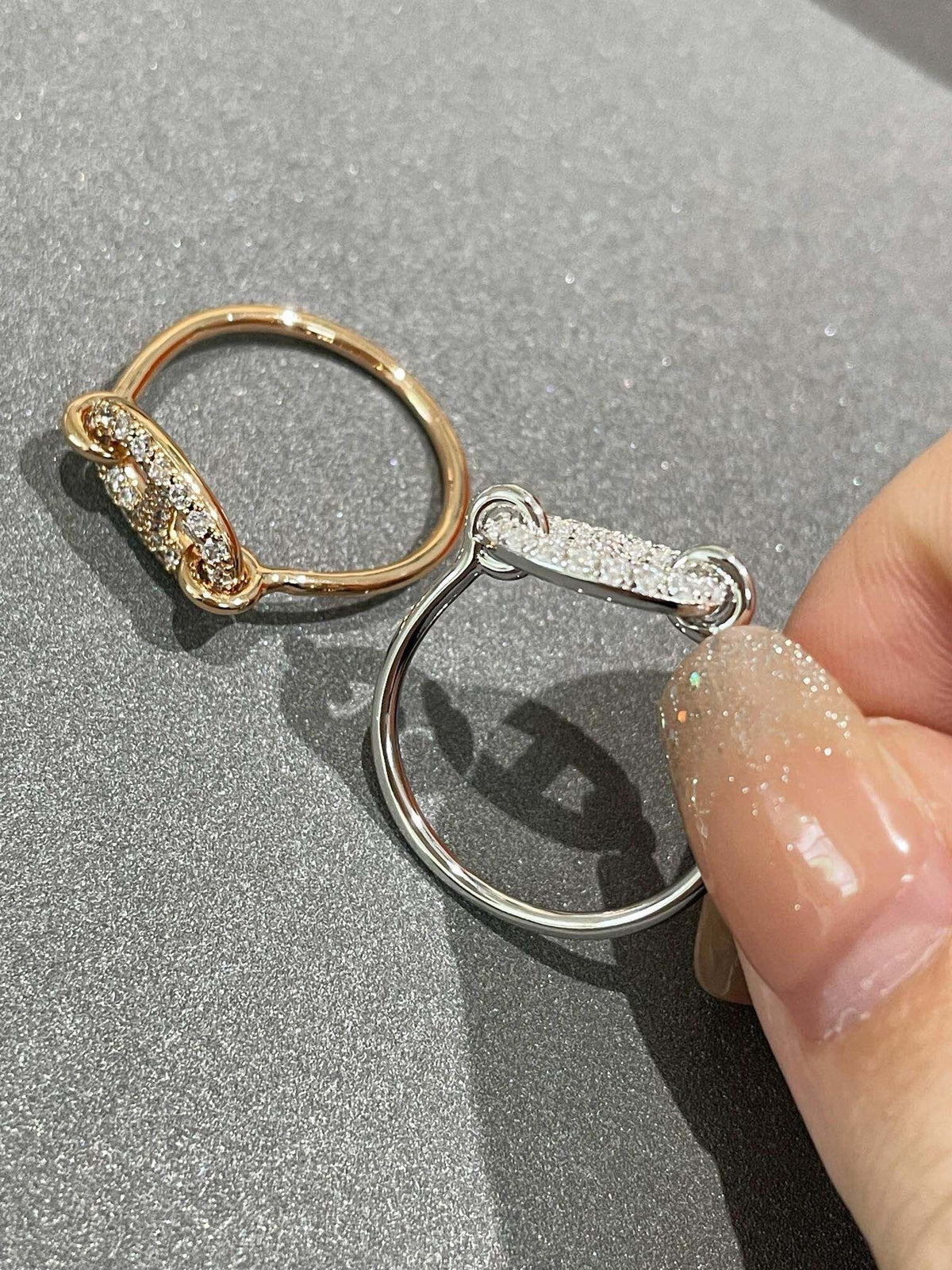 {
  "Elowen jewelsry": "Elowen ジュエリー",
  "RONDE SMALL DIAMOND RING": "ロンデ スモール ダイヤモンドリング"
}