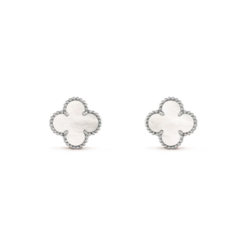 {
"Elowen jewelsry ": "エロウェン ジュエリー",
"CLOVER MEDIUM 1 MOTIFS  WHITE MOP EARRINGS SILVER": "クローバー ミディアム 1モチーフ ホワイトマザーオブパール ピアス シルバー"
}