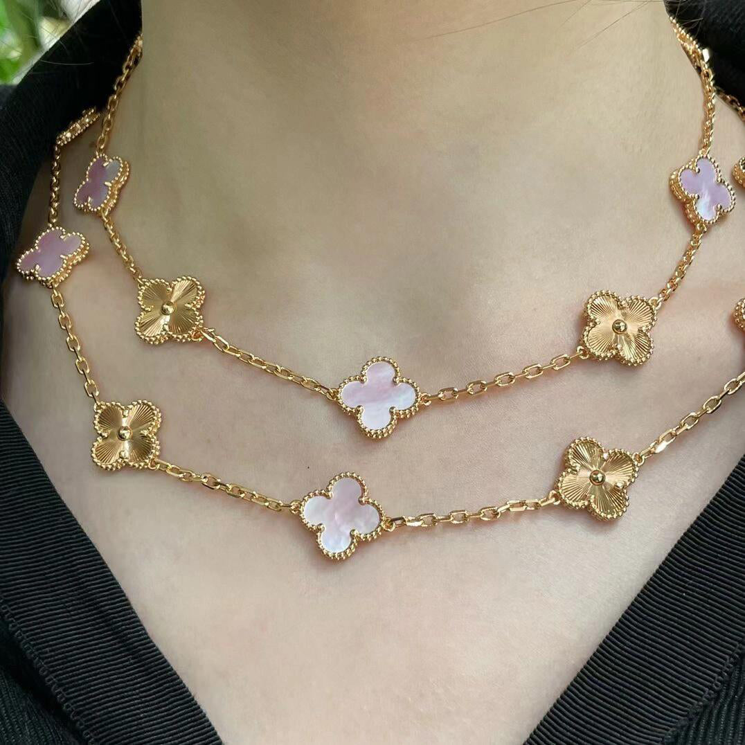 [Elowen Schmuck] CLOVER 20 MOTIVE LASER PINK PERLMUTT-HALSKETTE
