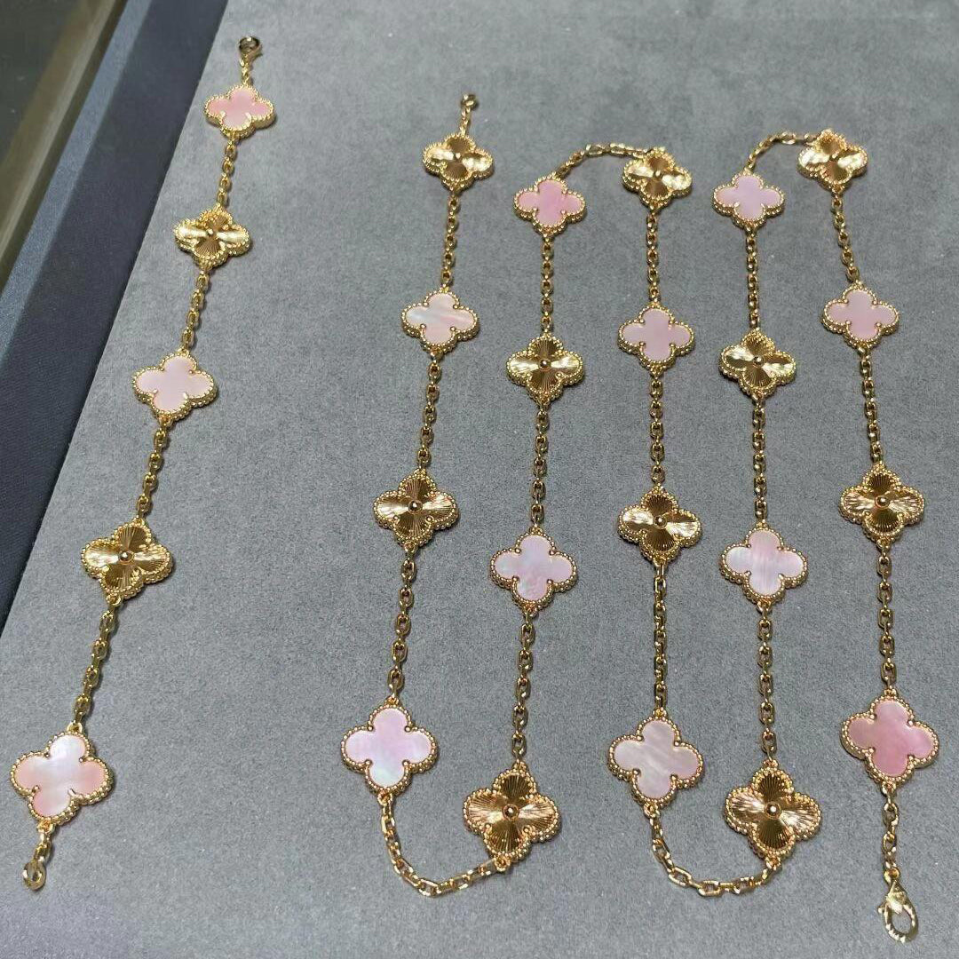 [Elowen Schmuck] CLOVER 20 MOTIVE LASER PINK PERLMUTT-HALSKETTE