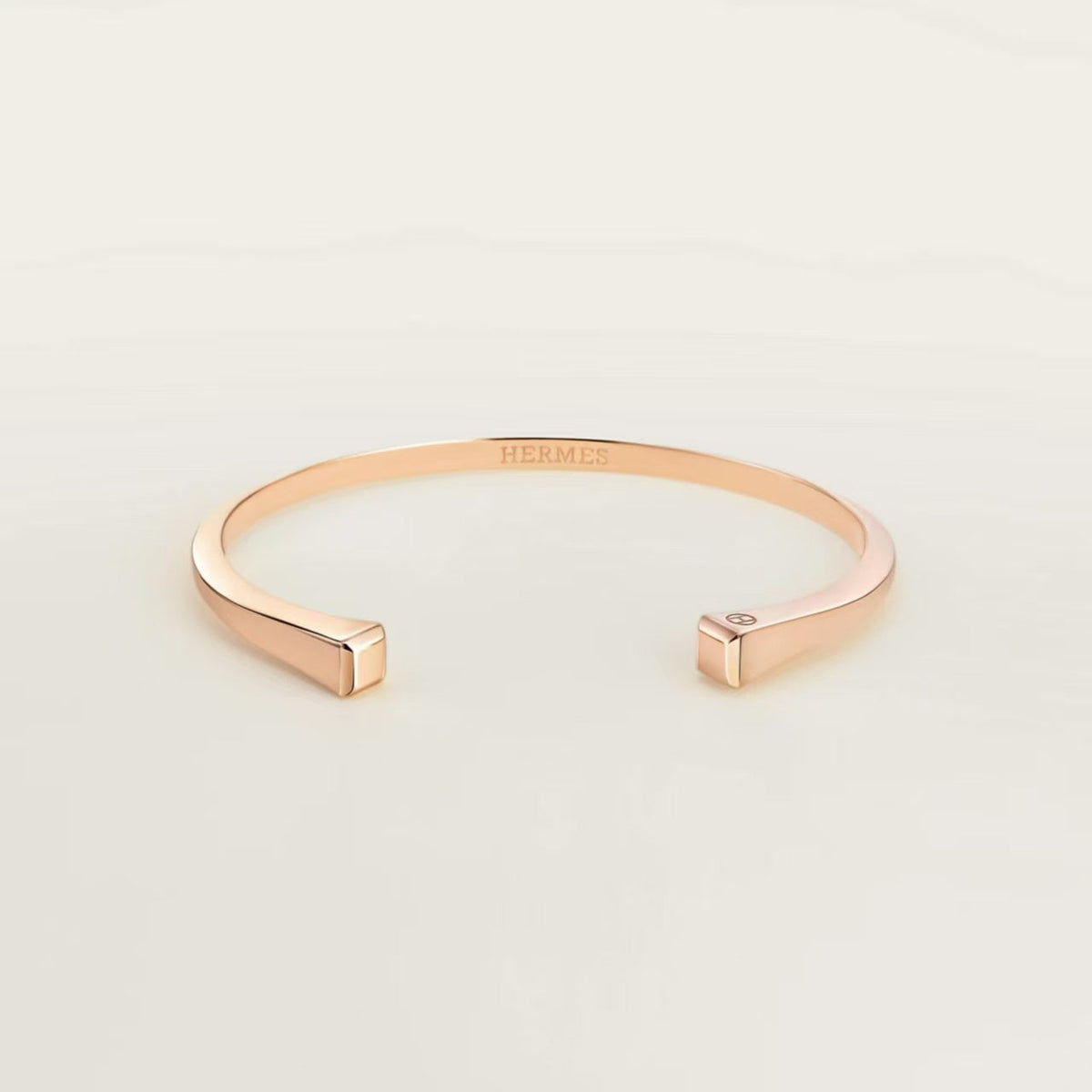 [Elowen jewelsry]クロー・ド・フォルジュ スクエアコーン スタッド オープンカフ フリーサイズ