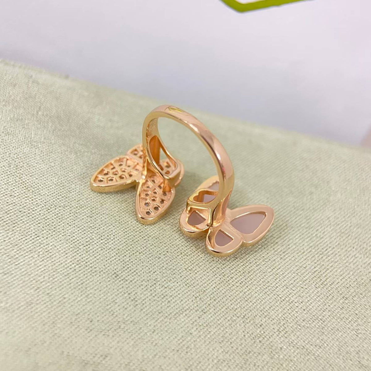 [Elowen jewelsry]ツインバタフライ ニューダイヤモンド＆ピンクバタフライ リング