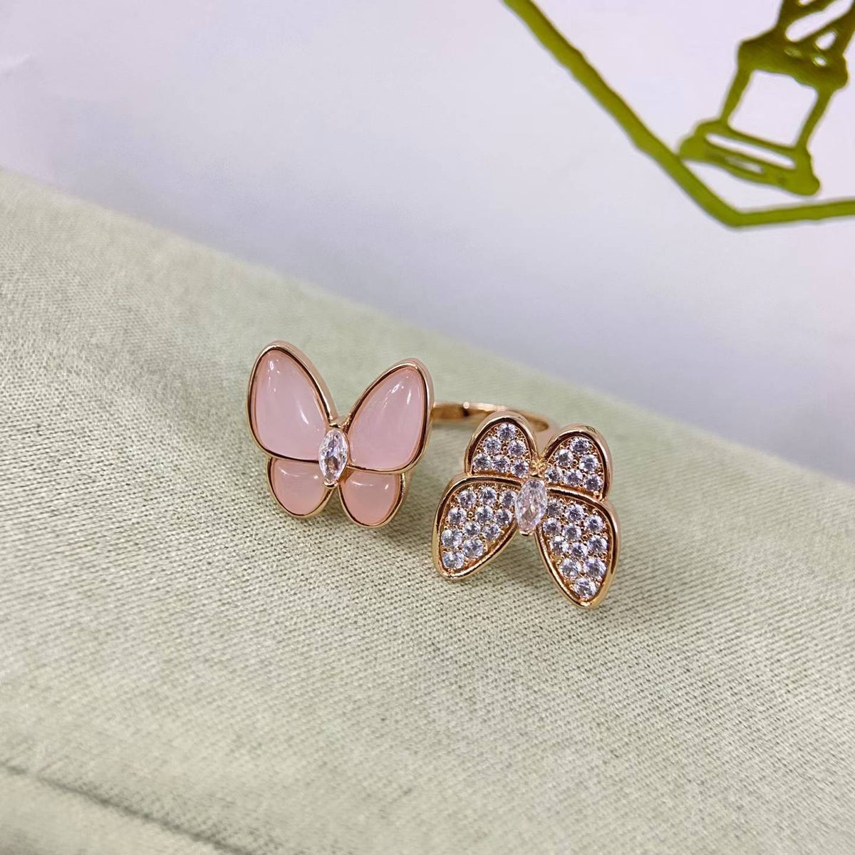 [Elowen jewelsry]ツインバタフライ ニューダイヤモンド＆ピンクバタフライ リング