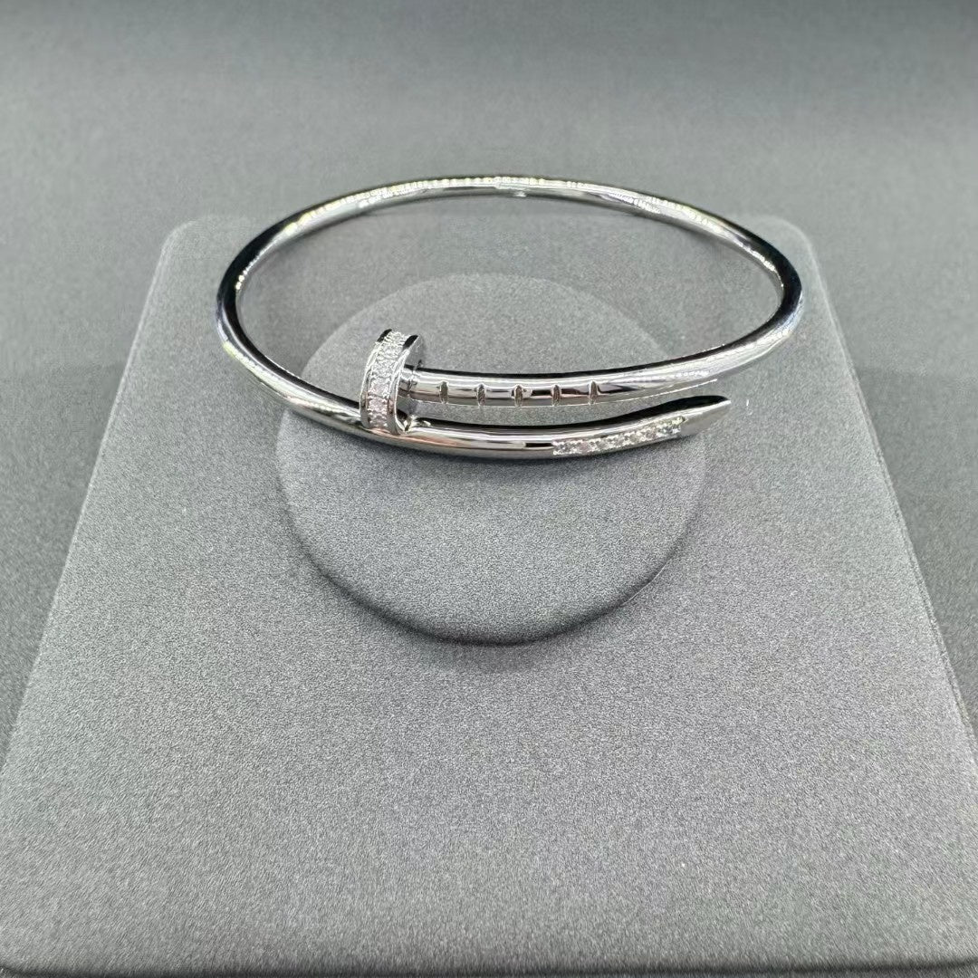 {
  "Elowen jewelsry": "Elowen Schmuck",
  "JUSTE BRACELET 2.5MM DIAMONDS NEW": "JUSTE ARMBAND 2,5 MM DIAMANTEN NEU"
}