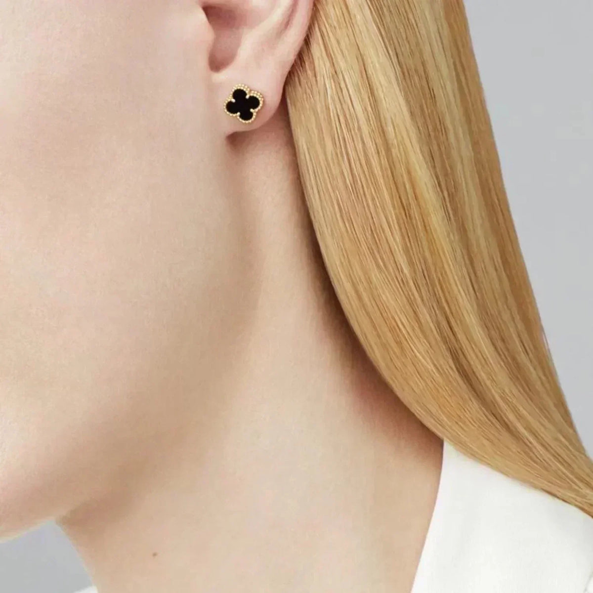 [Elowen jewelsry] CLOVER MINI 9,5 MM OHRRINGE AUS SCHWARZEM PERLMUTT