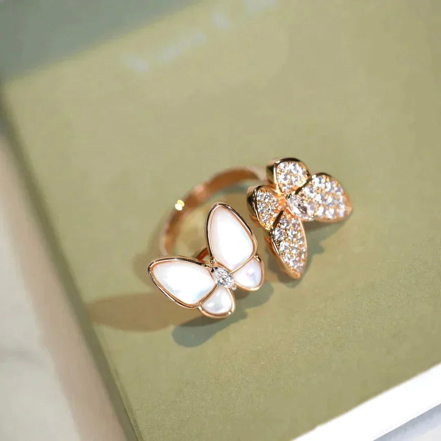 {
  "Elowen jewelsry": "Elowen ジュエリー",
  "TWIN BUTTERFLY DIAMOND MOP RING": "ツインバタフライ ダイヤモンド MOP リング"
}