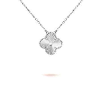 [Elowen Schmuck] CLOVER 15MM DIAMANT LASER HALSKETTE SILBER