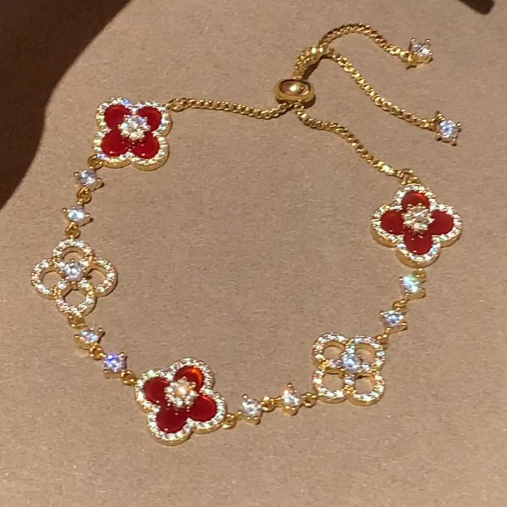[Elowen jewelsry ]クローバー 5モチーフ ピンク・ブルー・レッド・ホワイト ブレスレット