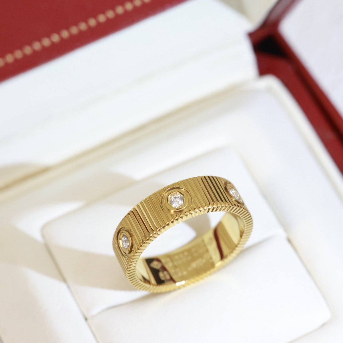 [Elowen Schmuck]LOVE 6,5 MM UNLIMITED 6 DIAMANTEN-RING