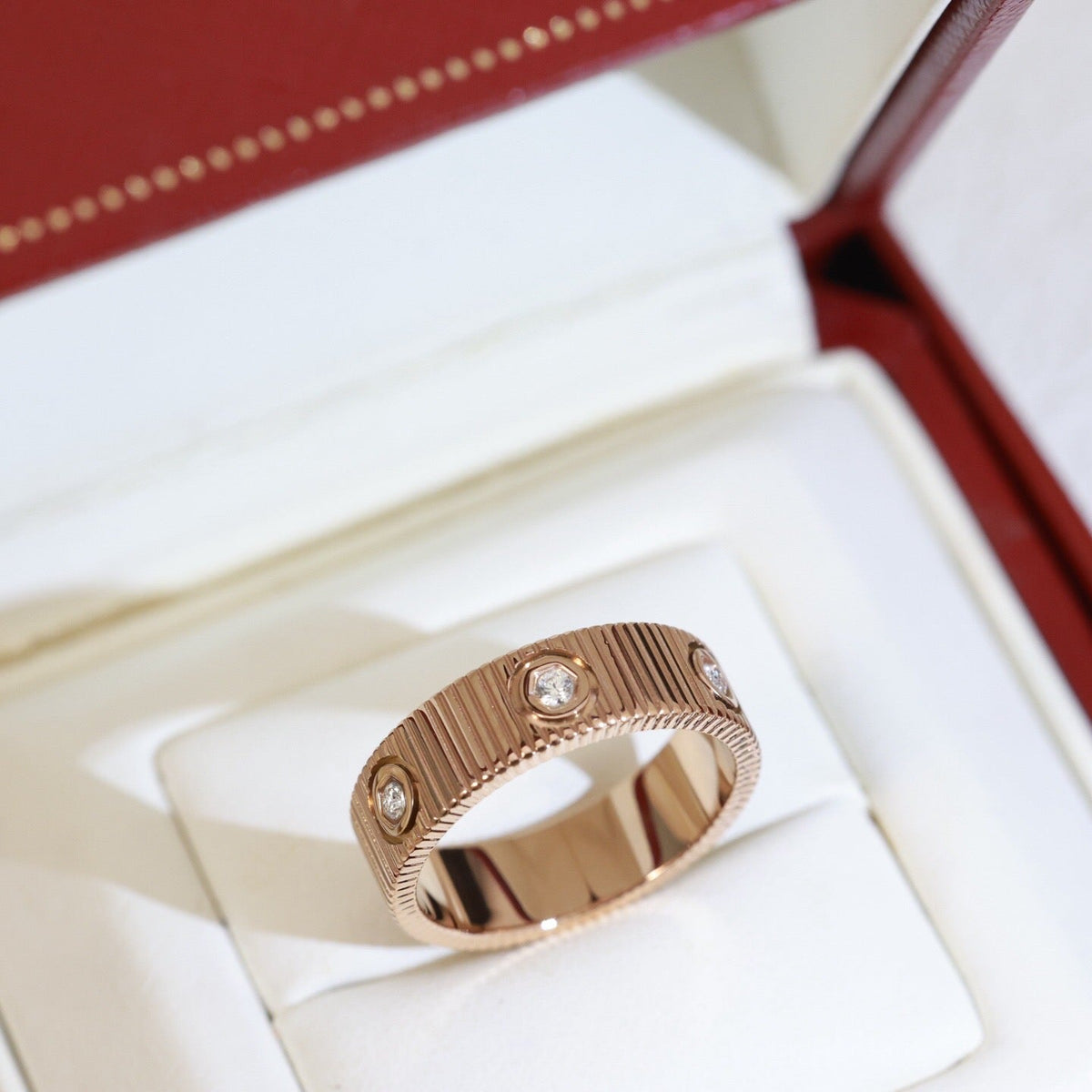 [Elowen Schmuck]LOVE 6,5 MM UNLIMITED 6 DIAMANTEN-RING