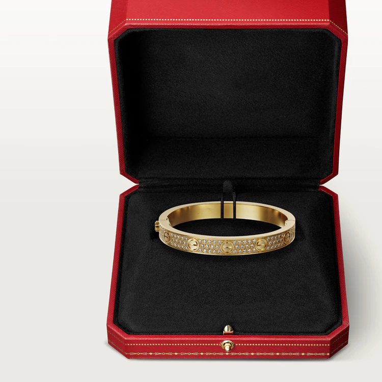 {
  "Elowen jewelsry": "Elowen ジュエリー",
  "LOVE BRACELET 6.1MM DIAMOND-PAVED": "LOVE ブレスレット 6.1mm ダイヤモンドパヴェ"
}