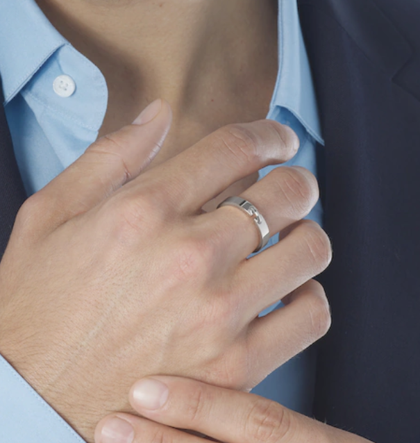 {
"Elowen jewelsry": "Elowen Schmuck",
"ALLIANCE LIENS VIDENCE 4MM RING": "ALLIANCE LIENS VIDENCE 4MM RING"
}