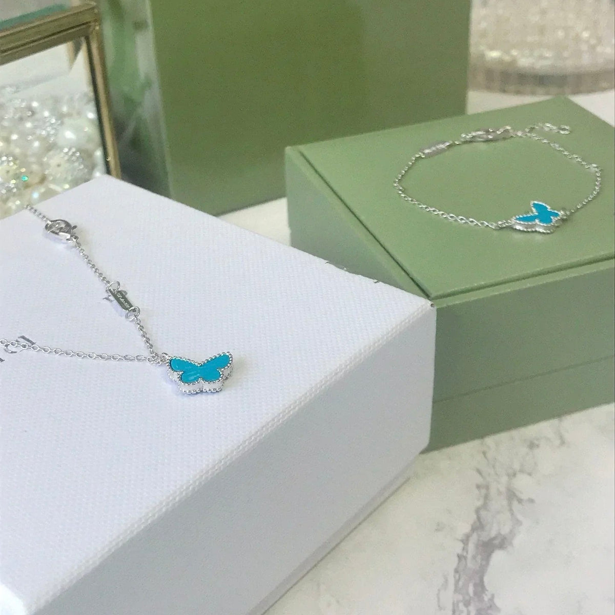 [Elowen jewelsry ]BUTTERFLY TURQUOISE BUTTERFLY BRACELET SILVER