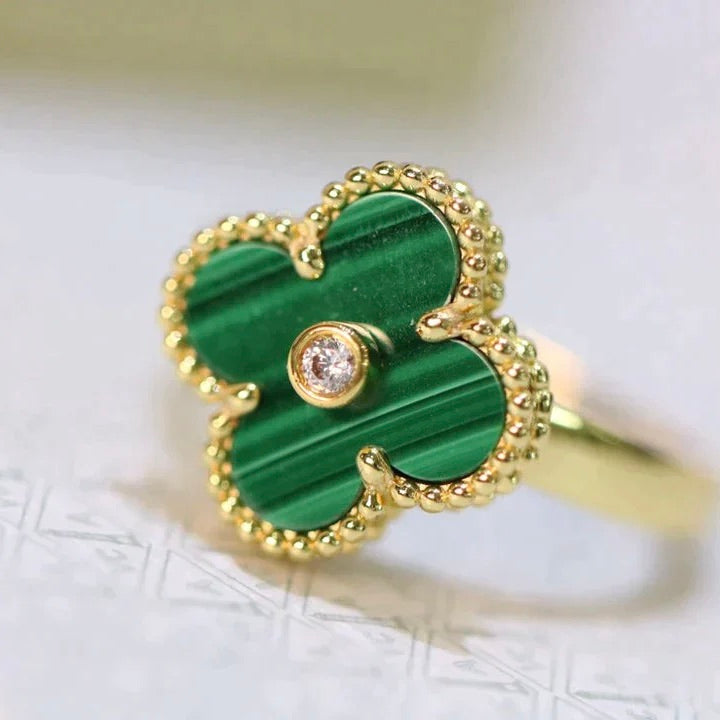 [Elowen Schmuck] KLEEBLATT MALACHIT RING GOLD DIAMANT