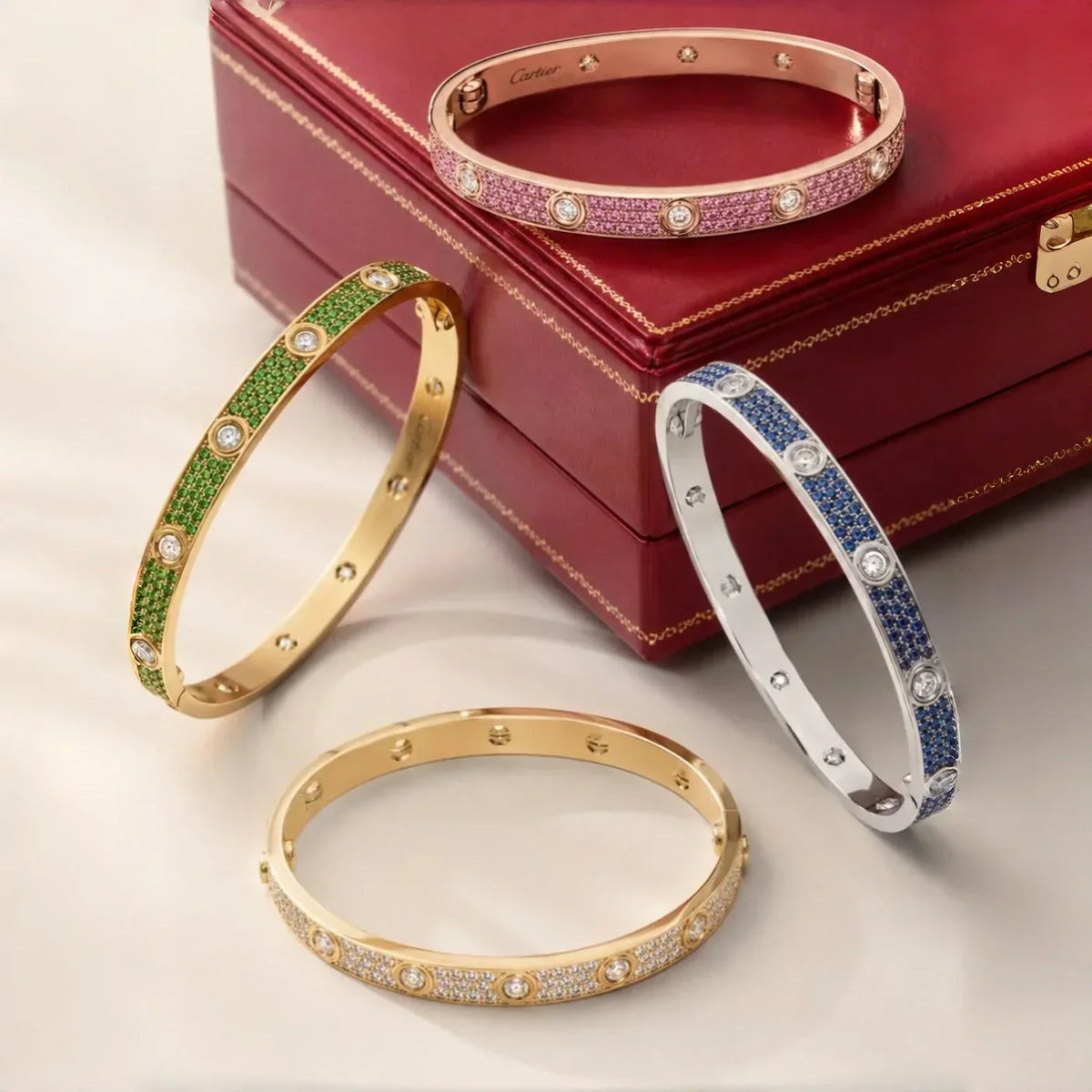 [Elowen jewelsry]KLASSISCHES 6,1 MM LOVE-ARMBAND 10-DIAMANTEN FULL PAVÉ
