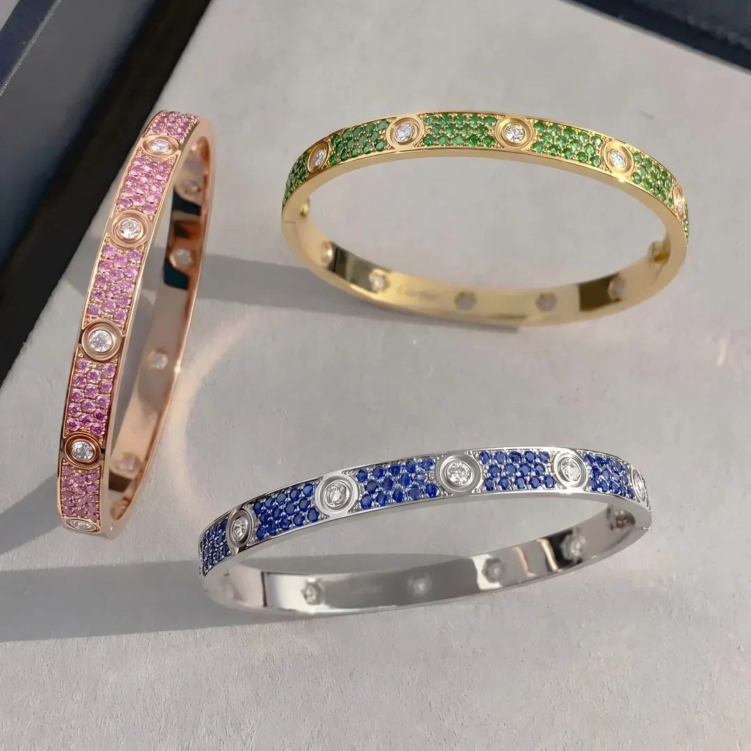 [Elowen jewelsry]KLASSISCHES 6,1 MM LOVE-ARMBAND 10-DIAMANTEN FULL PAVÉ