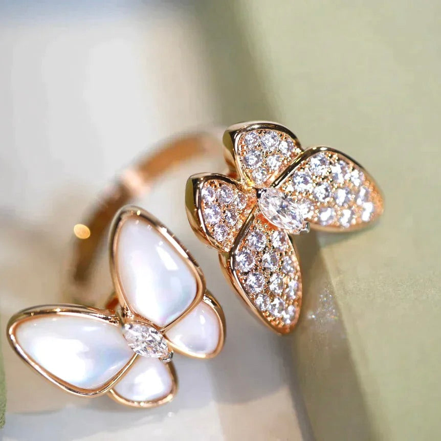 {
  "Elowen jewelsry": "Elowen ジュエリー",
  "TWIN BUTTERFLY DIAMOND MOP RING": "ツインバタフライ ダイヤモンド MOP リング"
}